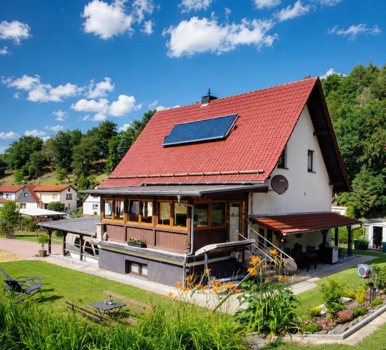 Ferienwohnung Bamberger mit Wintergarten Schmalkalden - B&B Esmalcalda