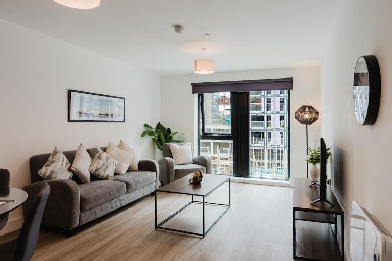 Spacious, stylish Liverpool City stay - B&B Liverpool