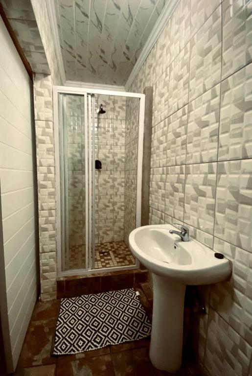Mukomani Guesthouse - Chambres d'hôtes Soshanguve