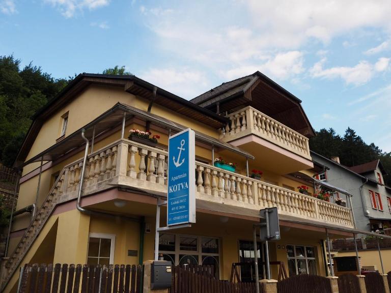Apartmán Kotva - Bed and Breakfast Loubí
