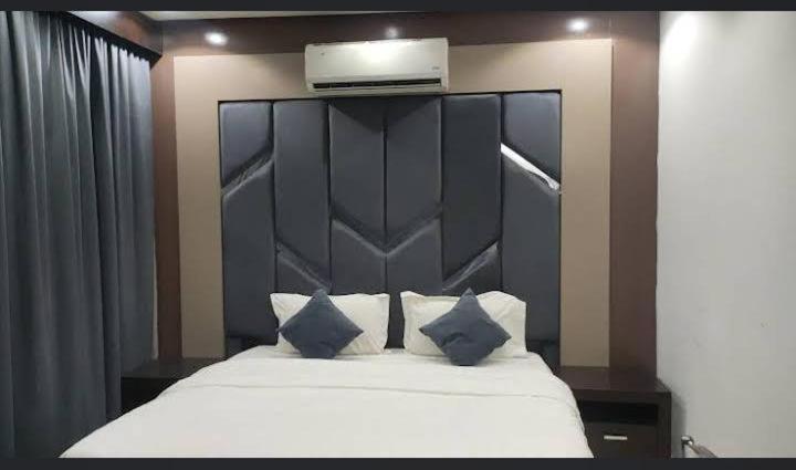 أمان هوم للشقق الفندقية فرع الخليج - B&B Riad