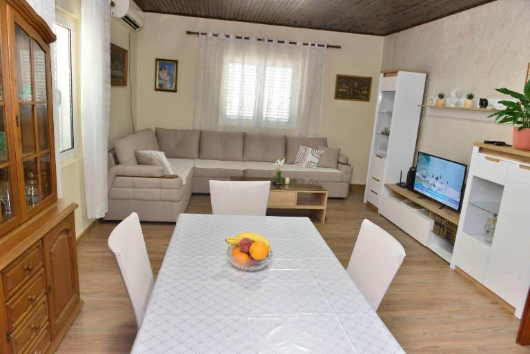 Holiday Home Bastrica - B&B Glavatičići