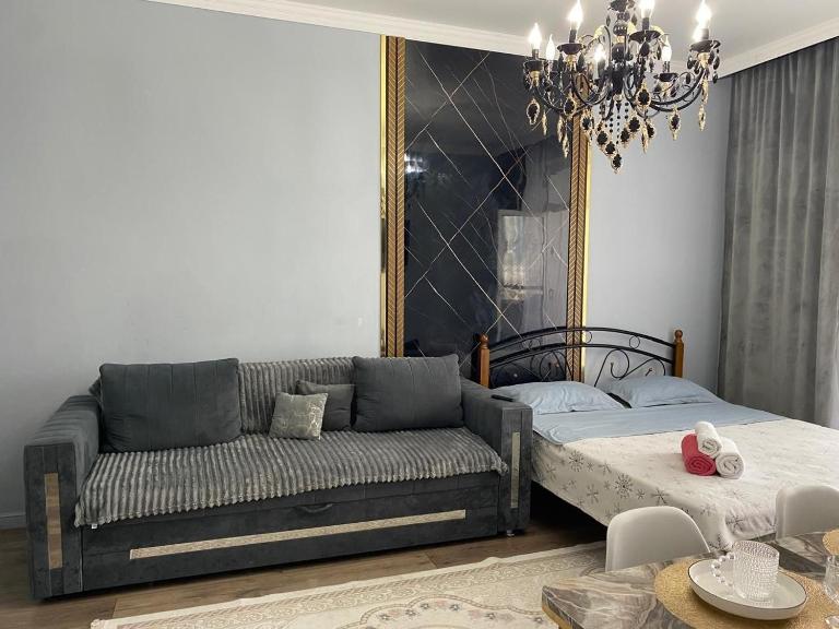 Современная евродвушка в ЖК Grand Turan Business - Ferienwohnung Astana