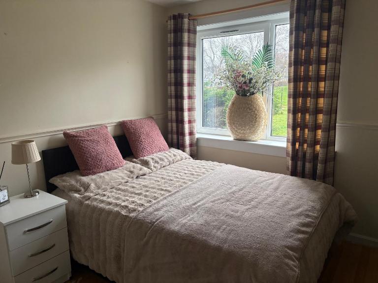 Lovely quiet double room - Ferienwohnung Edinburgh