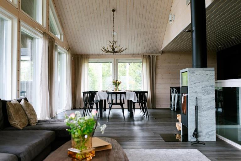 Villa Aava Himos Golf Resort Hosted by Hygge Host - Bed and Breakfast Jämsä