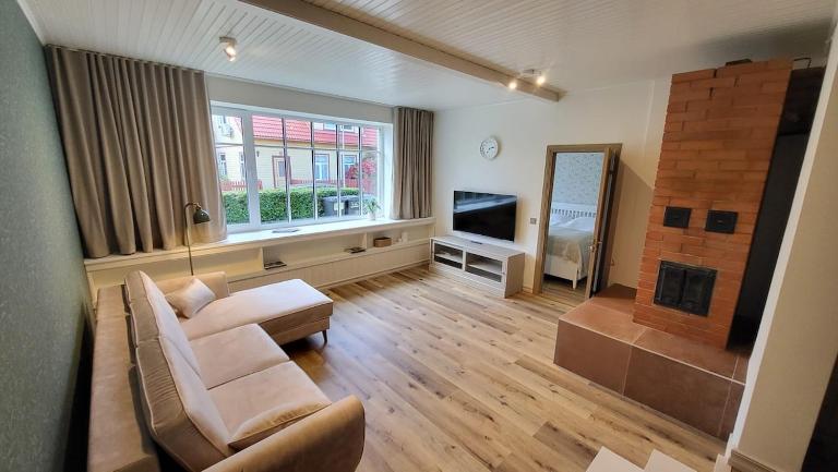 Kuressaare XL Family apartment - B&B Kuressaare