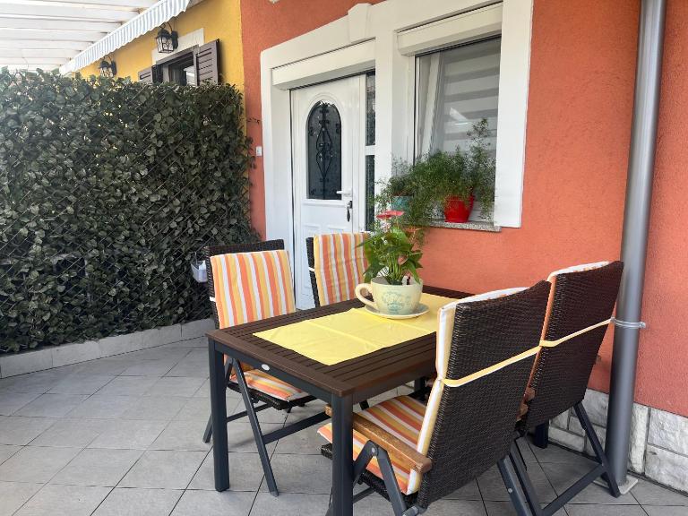 Apartma Ovčica - B&B Isola d'Istria