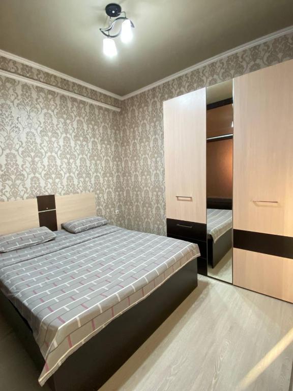 1 комнатная квартира в центре города Бишкек - Chambres d'hôtes Bichkek