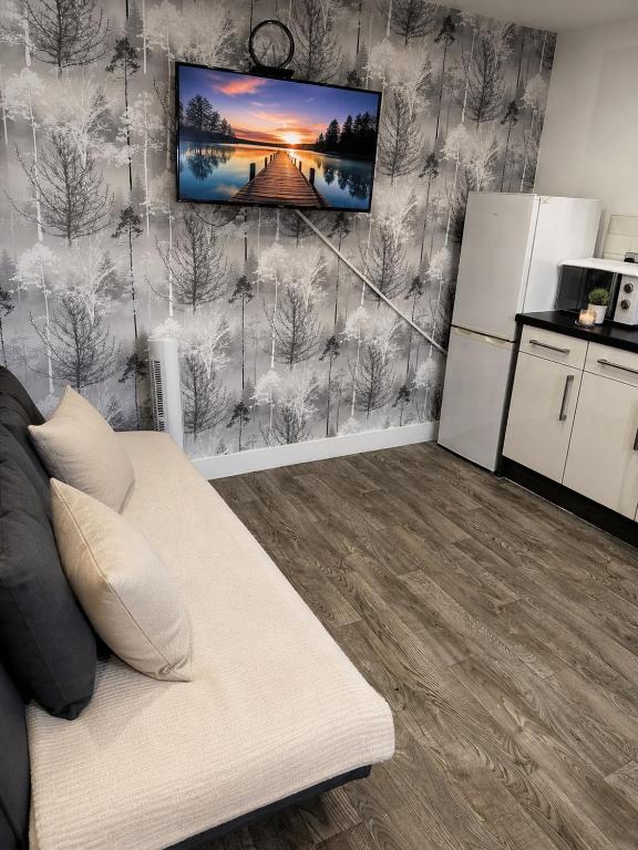 Walk to Castle & City Center - B&B Cardiff