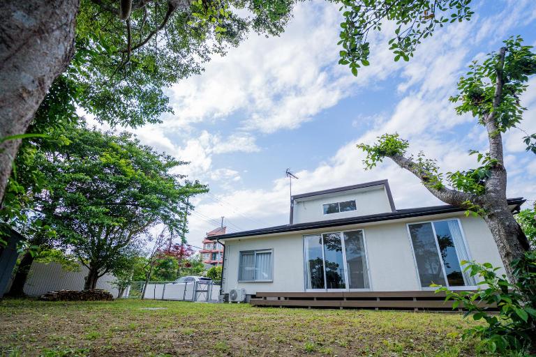 GOTO Beach Base 99-Beach 5m, Dog Run, BBQ & Bonfire - B&B Ichinomiya