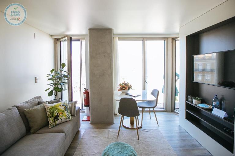 Santos Luxury River Suite - Bed and Breakfast Lissabon