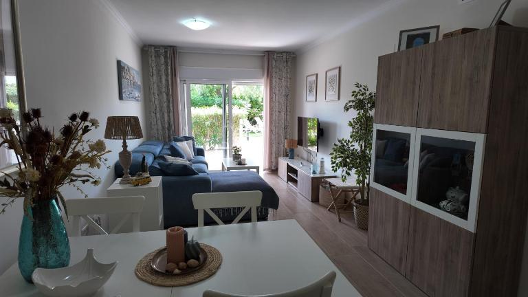 Sfeervol appartement op de begane grond met tuin - Chambres d'hôtes Castillo de la Duquesa