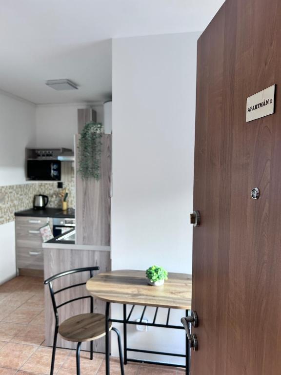 Apartmán Líšný - U Jizery - B&B Líšný