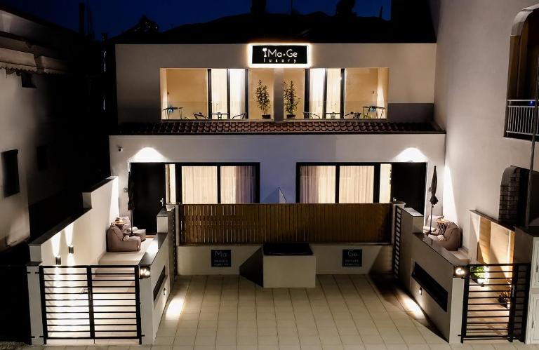 iMa-Ge Luxury - Ferienwohnung Néa Vrasná