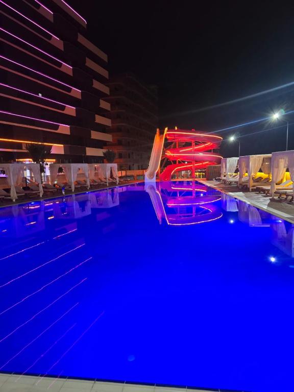BA HOME Delux Park Hill Residence, Pool & PS5 - B&B Prizren