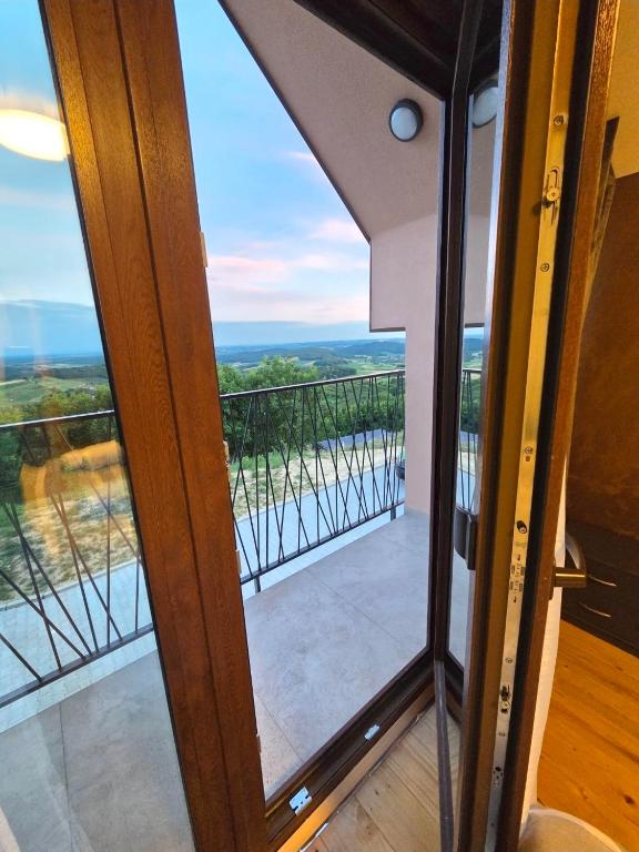 Petar - B&B Kamešnica
