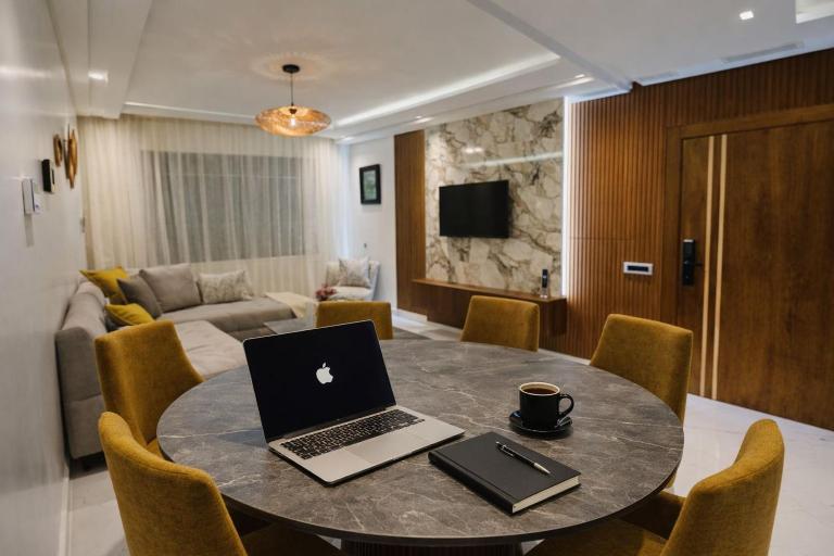 2BR 2 BTH one step from beach-air co-wifi - Ferienwohnung Tanger