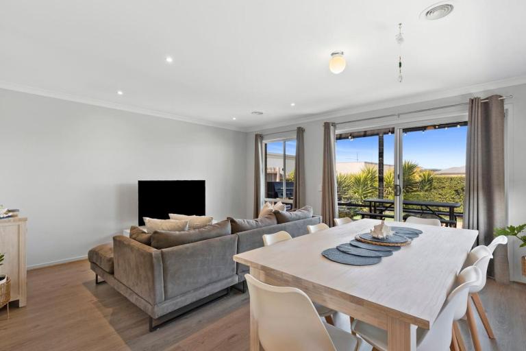 Ocean Dreams- Perfect whole family getaway! Kids Games room, Pet friendly! - Ferienwohnung Ocean Grove