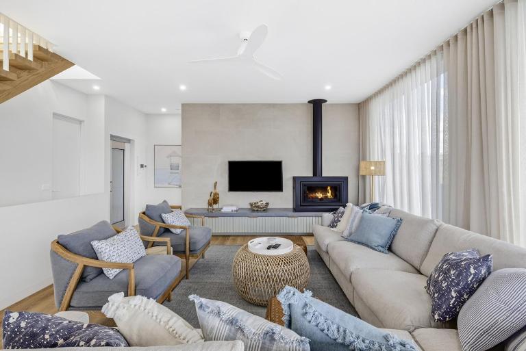 Colite Luxury Barwon Heads; Sleeping 8, Rooftop Deck, Walk to the beach and shops - Ferienwohnung Barwon Heads