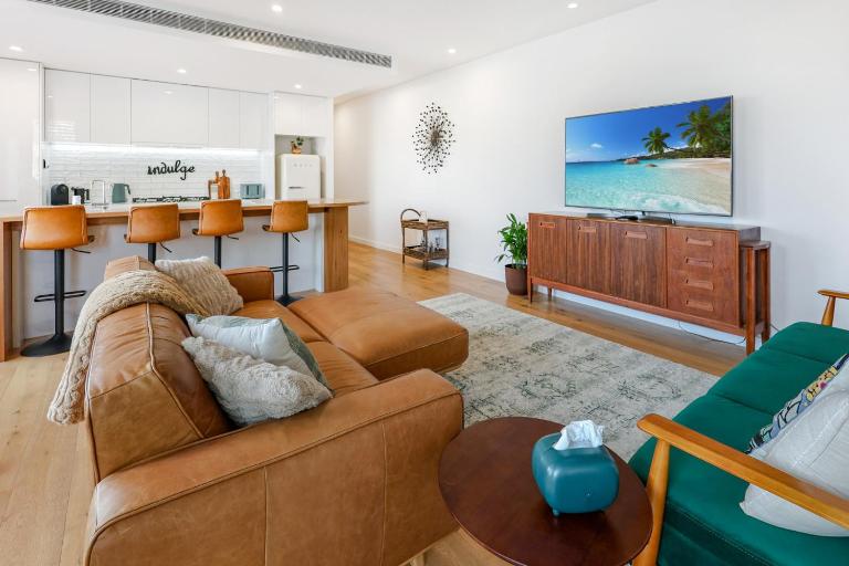 104 Portarlington Esplanade 2 bedroom, 2 bathroom apartment Parking Walk to the beach and shops Elevator access - B&B Portarlington