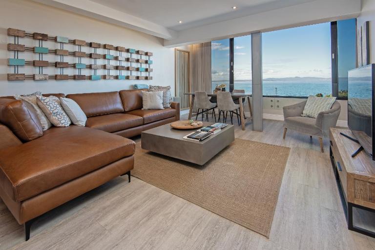 Marine Court 5 Premium Sea View Apartment - B&B Hermanus