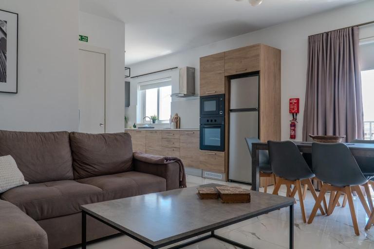 New Modern Penthouse - Huge Terrace - Birkirkara - Ferienwohnung Birkirkara