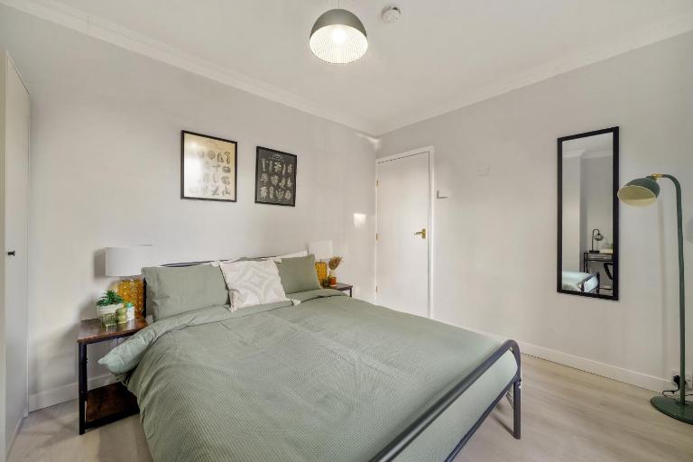 Hanwell Hububb Rooms Near Hanwell Station - B&B Greenford