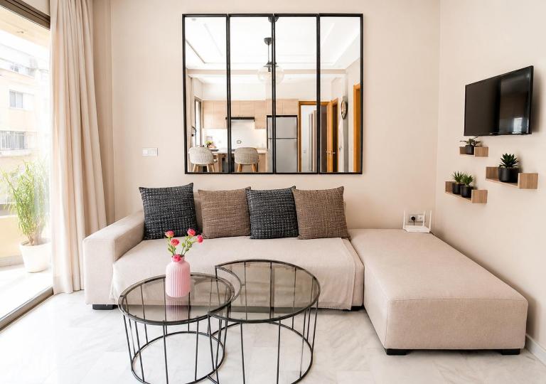 Sunny Terrace Studio - Downtown Casablanca Maarif - Ferienwohnung Casablanca