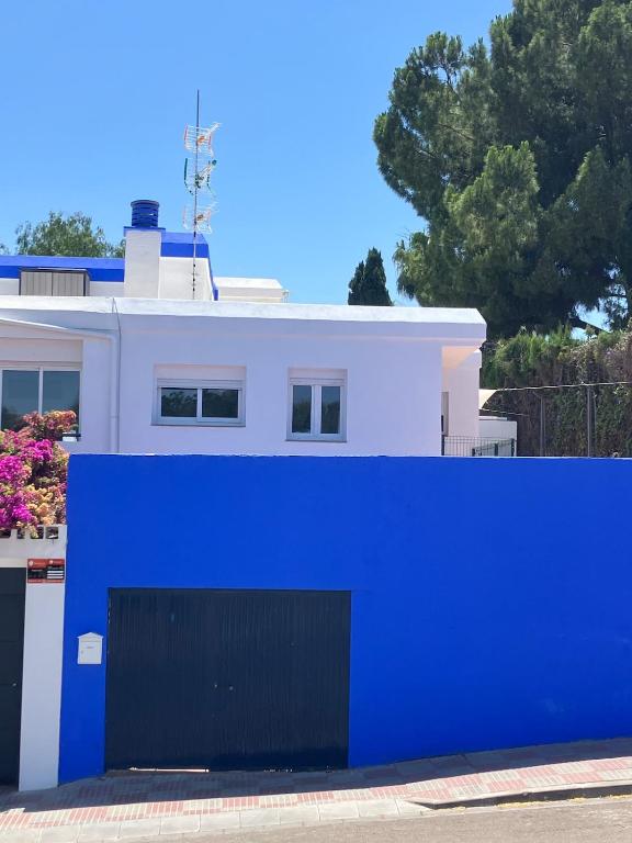 Family home very close to downtown Seville - B&B Tomares