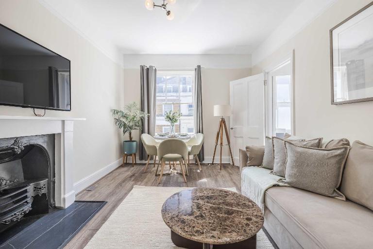 Bright Studio Near Hyde Park - B&B London