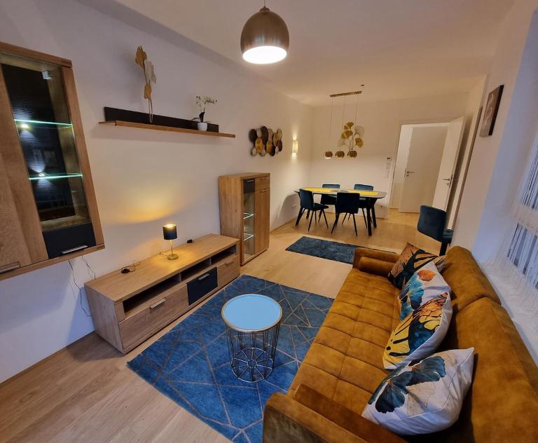Exklusive Gartenwohnung, Freilassing, bei Salzburg - B&B Freilassing