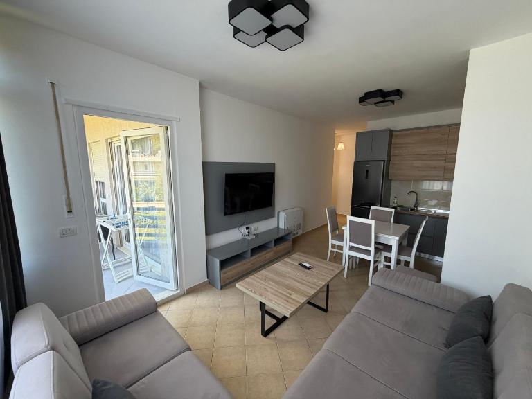 Near movenpic apartament - Bed and Breakfast Draç