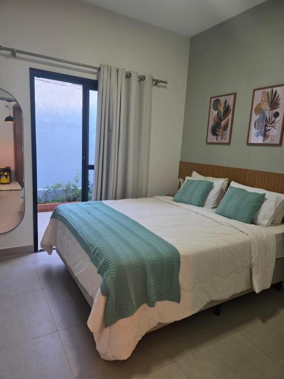 Casa nova e aconchegante em condomínio - Bed and Breakfast Foz do Iguaçu