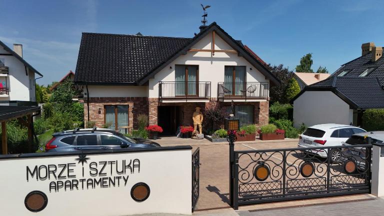MORZE i SZTUKA Apartamenty - Bed and Breakfast Władysławowo
