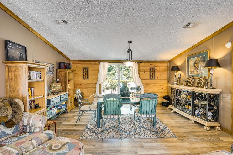 13 Mi to Silver Springs: Pet Friendly Getaway! - Ferienwohnung Silver Springs