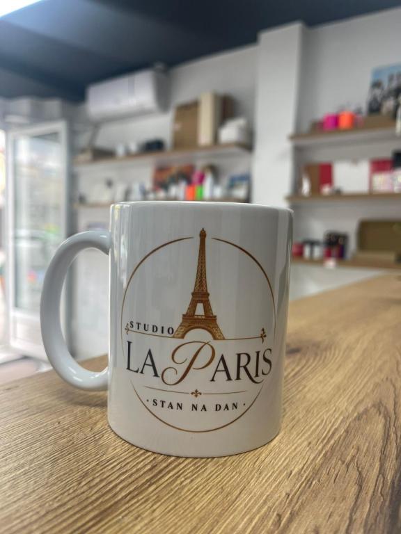 Studio la paris - B&B Leskovac