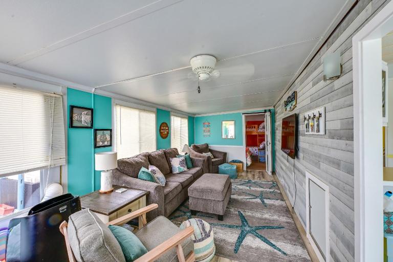Pool + Bay Access! Home 13 Mi to Ocean City Beach - B&B Ocean Pines