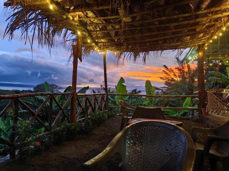 Hostal y Mirador La Chaguita - B&B Moyogalpa