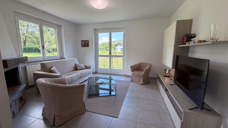 Casa Vacanze L'Acero - Chambres d'hôtes Brovello-Carpugnino