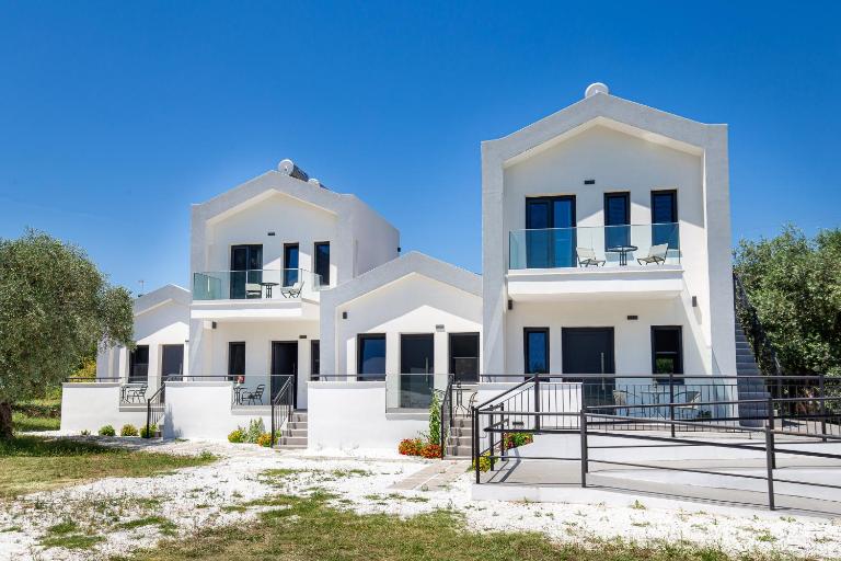 O-live - Bed and Breakfast Prínos