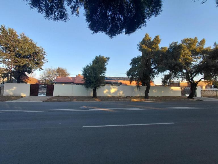 The Lantern Porch Guesthouse - B&B Vryburg