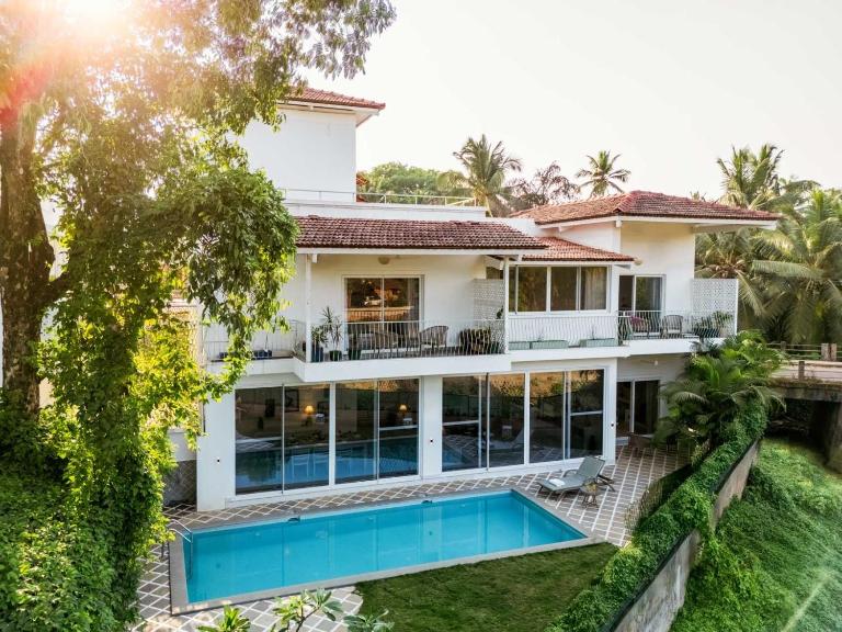Aroha Palms Luxury Apartments - Bed and Breakfast Mandrem