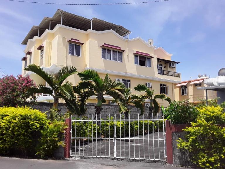Spacious Villa Grand Baie with Pool - Ferienwohnung Grand Baie