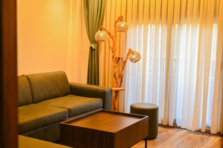 HIRA-EN Luxury Home - Bed and Breakfast Ulcinj