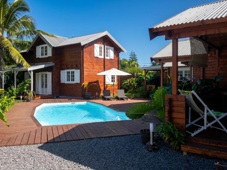 Bungalow charmant à Vincendo, St-Joseph avec piscine partagée - B&B Saint-Joseph