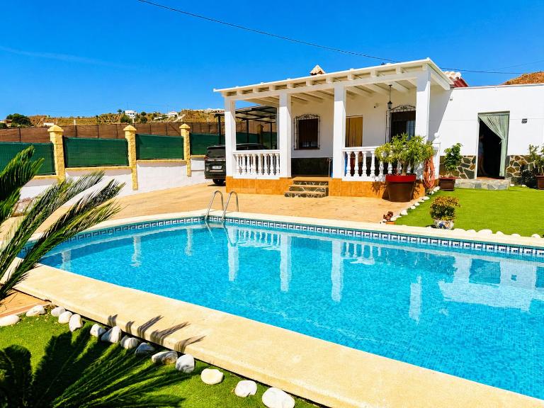 Cortijo las Flores con piscina privada - B&B Torrox Costa