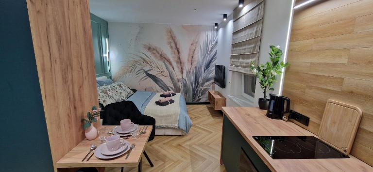 Apartament Palmiarnia - Ferienwohnung Świebodzice