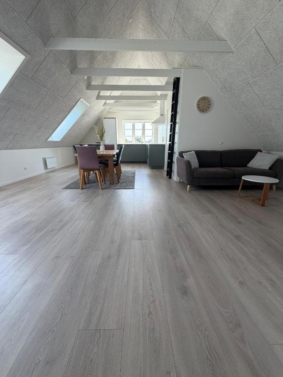 Moderne lejlighed med egen indgang nær Vejle - Chambres d'hôtes Fredericia