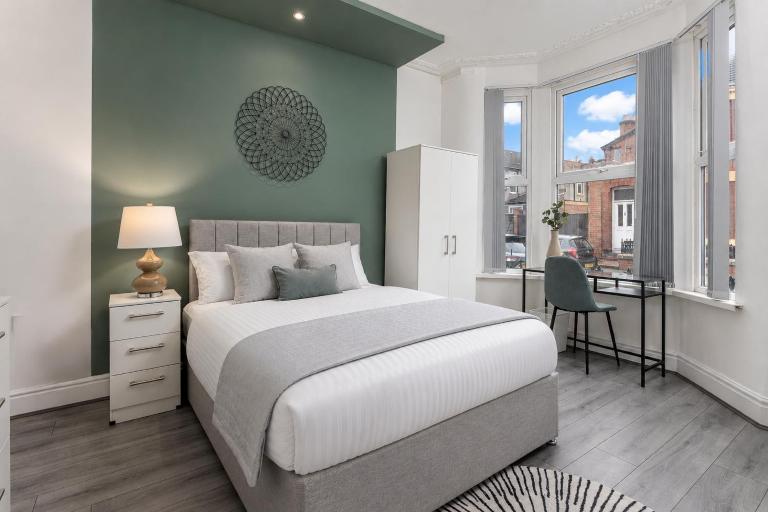 Saxony House - Sleeps 8 - 4BR - Parking - Ferienwohnung Liverpool