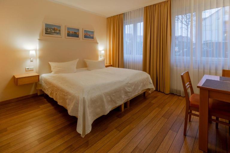 Hafendomicil Appartement WH04 - Igel - Ferienwohnung Waren (Müritz)